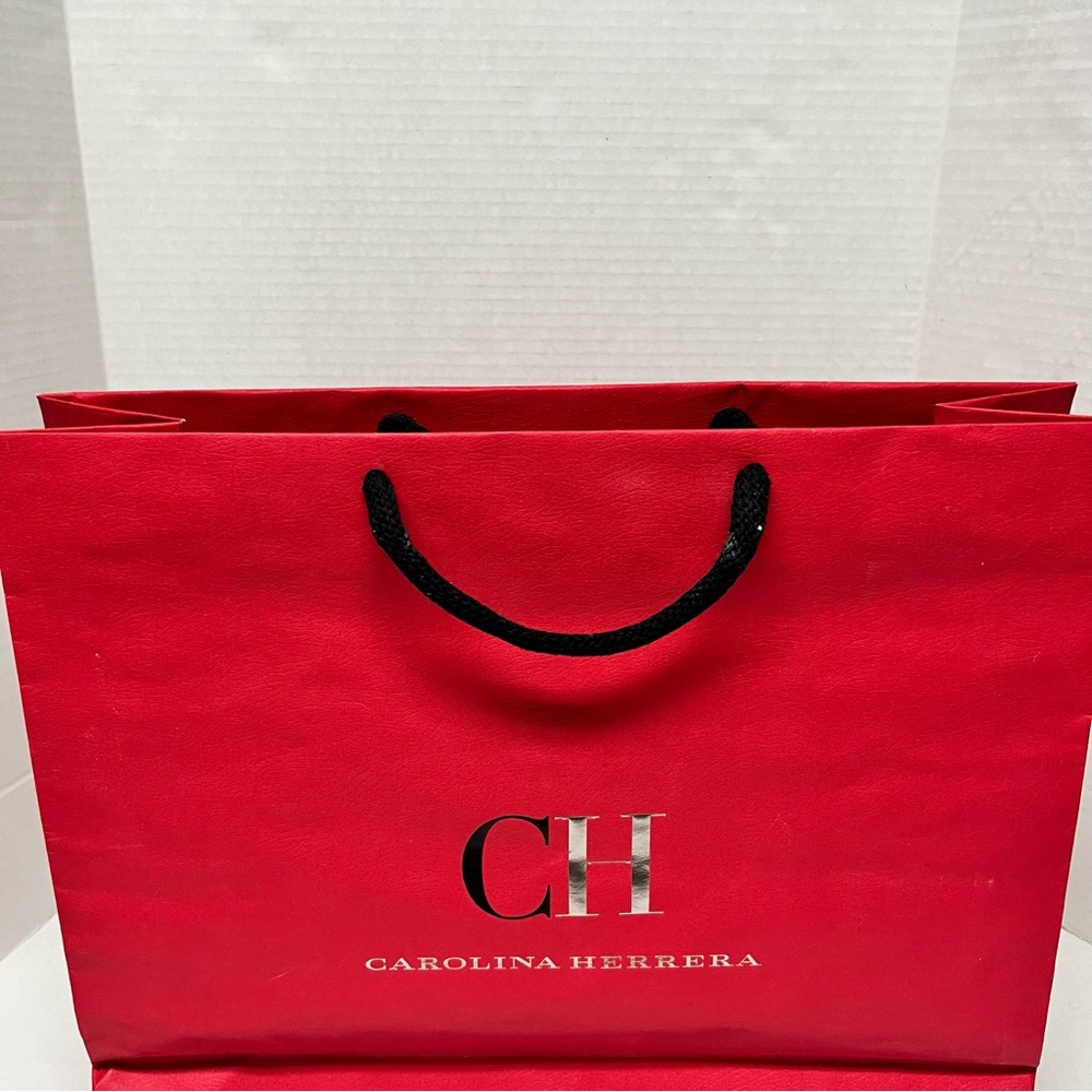 Carolina herrera empty large red shopping bag gift bag designer packaging decor - Picture 7 of 10